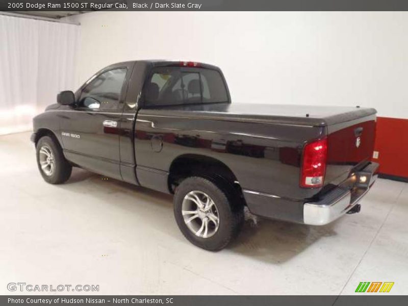 Black / Dark Slate Gray 2005 Dodge Ram 1500 ST Regular Cab