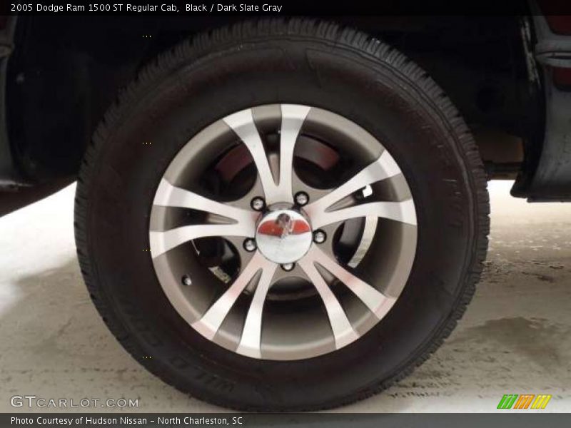 Custom Wheels of 2005 Ram 1500 ST Regular Cab
