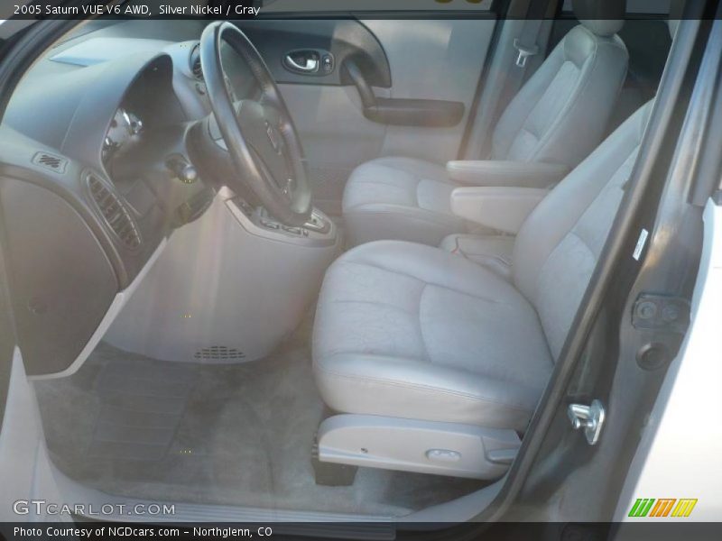 Silver Nickel / Gray 2005 Saturn VUE V6 AWD