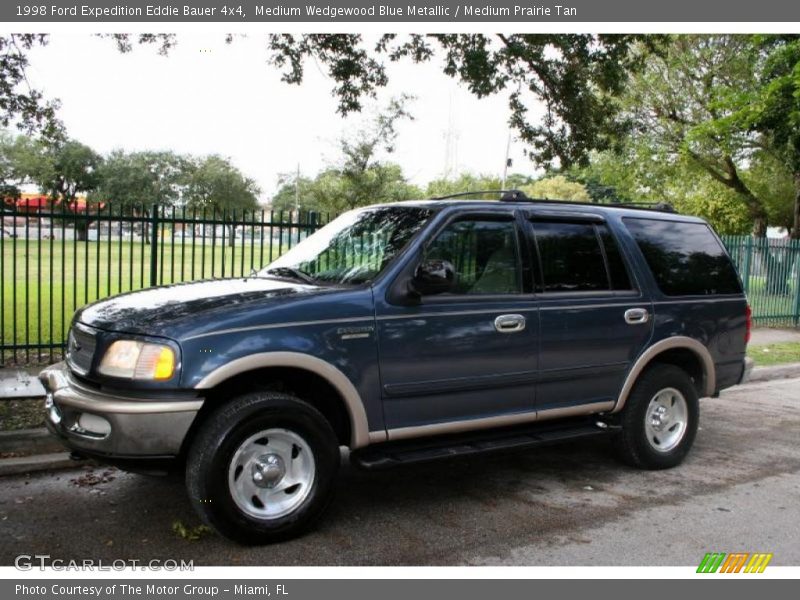 Front 3/4 View of 1998 Expedition Eddie Bauer 4x4