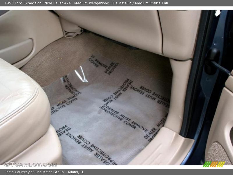Medium Wedgewood Blue Metallic / Medium Prairie Tan 1998 Ford Expedition Eddie Bauer 4x4