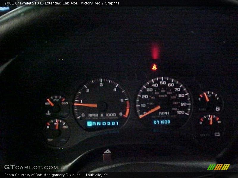  2001 S10 LS Extended Cab 4x4 LS Extended Cab 4x4 Gauges