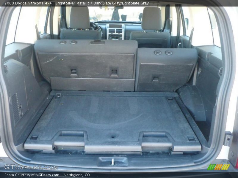 Bright Silver Metallic / Dark Slate Gray/Light Slate Gray 2008 Dodge Nitro SXT 4x4