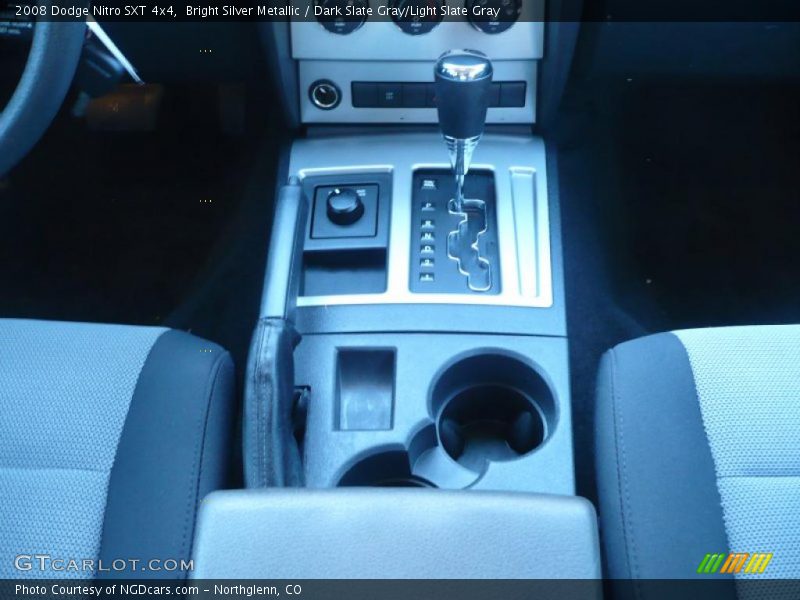 Bright Silver Metallic / Dark Slate Gray/Light Slate Gray 2008 Dodge Nitro SXT 4x4