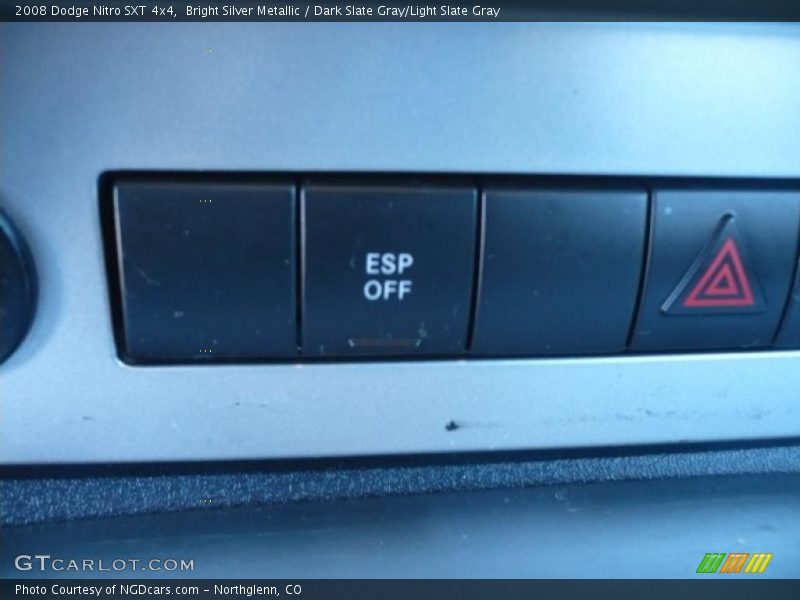 Bright Silver Metallic / Dark Slate Gray/Light Slate Gray 2008 Dodge Nitro SXT 4x4