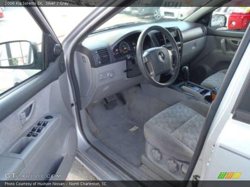 Silver / Gray 2006 Kia Sorento EX