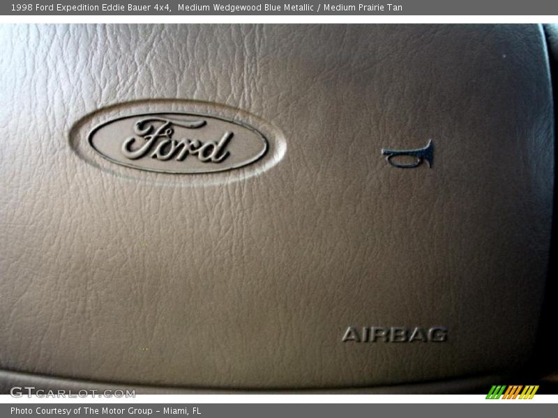 Medium Wedgewood Blue Metallic / Medium Prairie Tan 1998 Ford Expedition Eddie Bauer 4x4