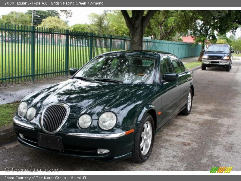 British Racing Green / Almond 2000 Jaguar S-Type 4.0