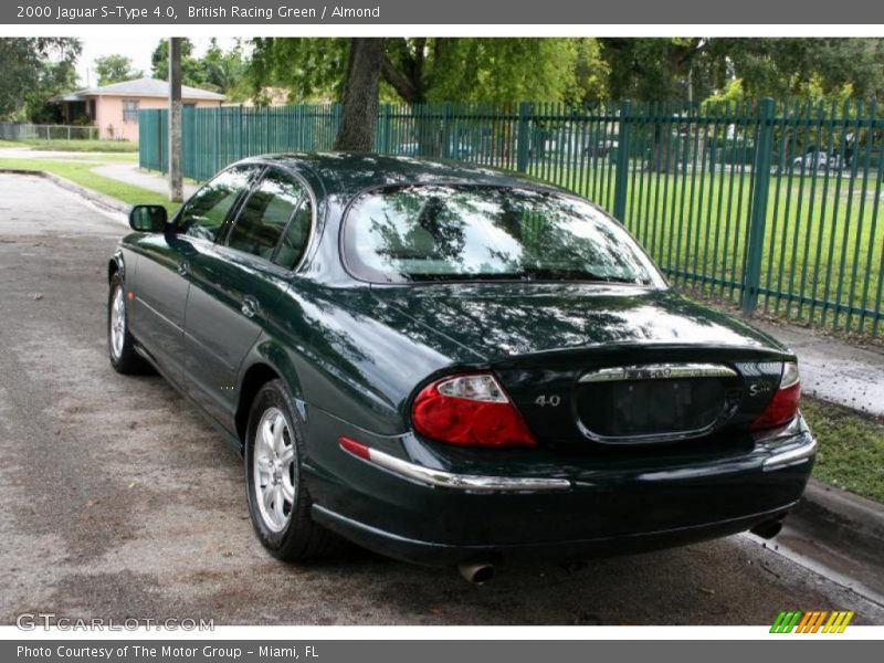 British Racing Green / Almond 2000 Jaguar S-Type 4.0