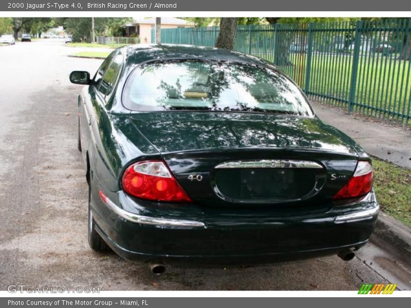 British Racing Green / Almond 2000 Jaguar S-Type 4.0
