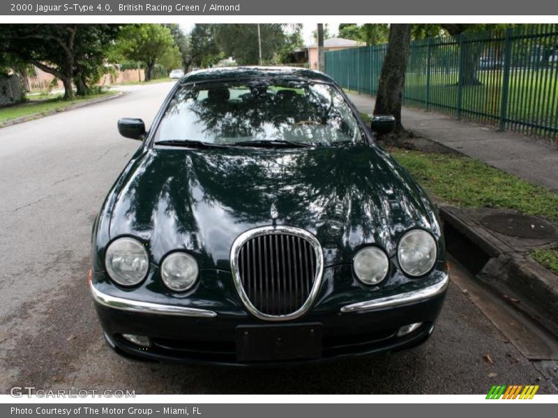 British Racing Green / Almond 2000 Jaguar S-Type 4.0