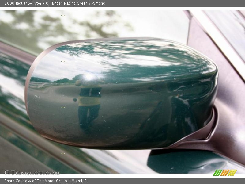 British Racing Green / Almond 2000 Jaguar S-Type 4.0