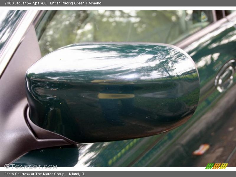British Racing Green / Almond 2000 Jaguar S-Type 4.0