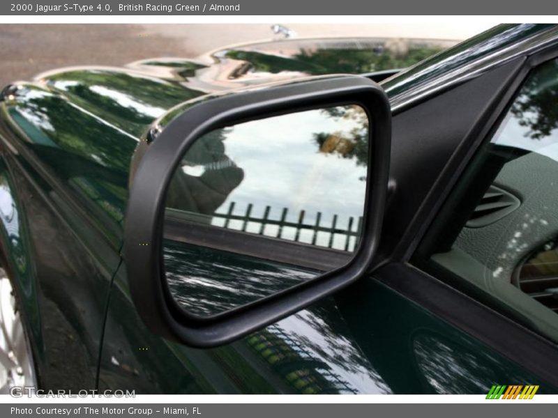 British Racing Green / Almond 2000 Jaguar S-Type 4.0