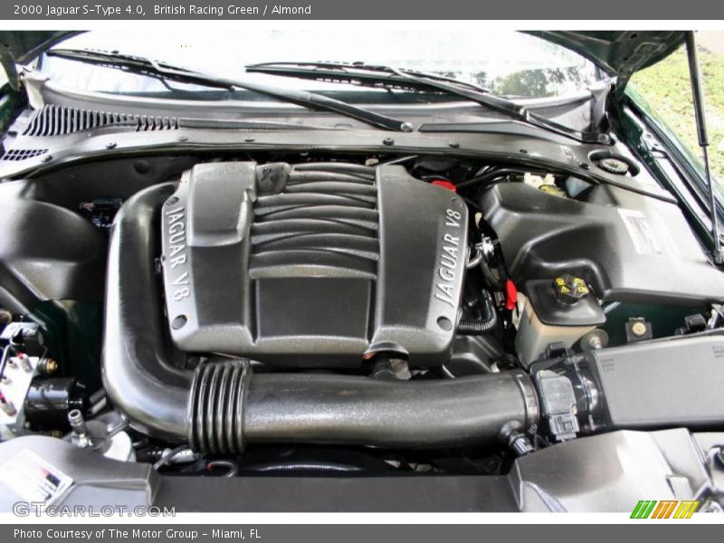  2000 S-Type 4.0 Engine - 4.0 Liter DOHC 32-Valve V8