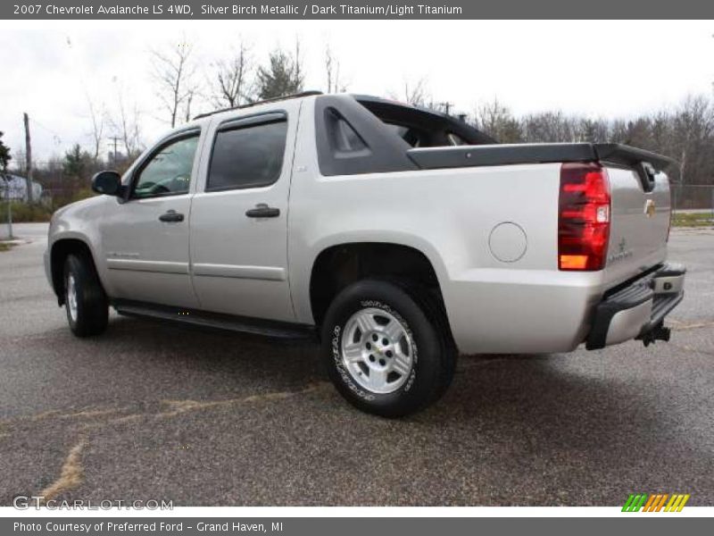 Silver Birch Metallic / Dark Titanium/Light Titanium 2007 Chevrolet Avalanche LS 4WD