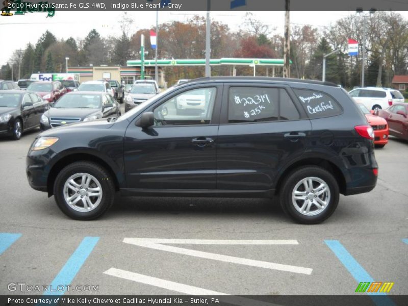 Indigo Blue Pearl / Gray 2010 Hyundai Santa Fe GLS 4WD