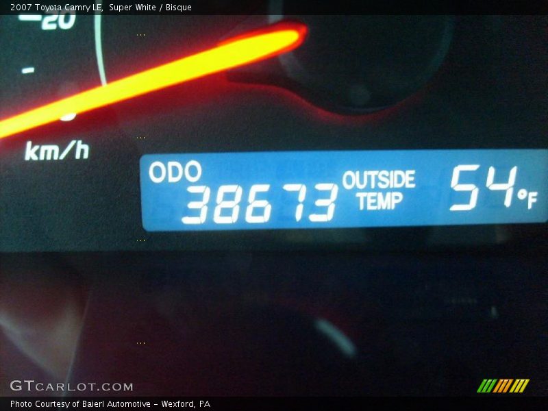 Super White / Bisque 2007 Toyota Camry LE