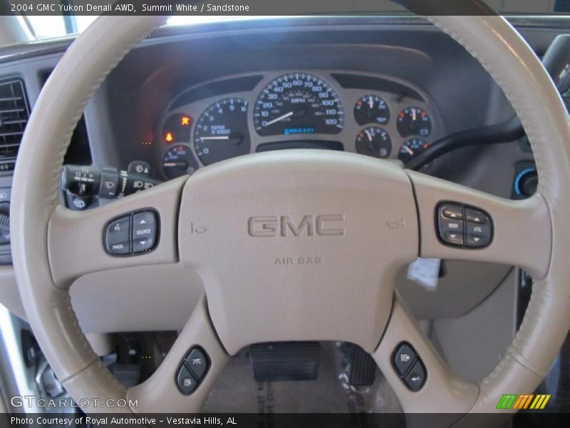 Summit White / Sandstone 2004 GMC Yukon Denali AWD