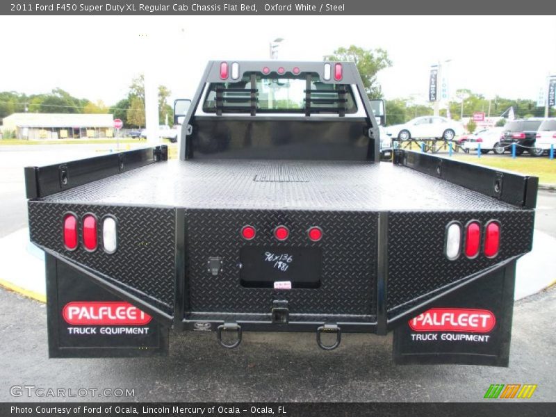 Oxford White / Steel 2011 Ford F450 Super Duty XL Regular Cab Chassis Flat Bed