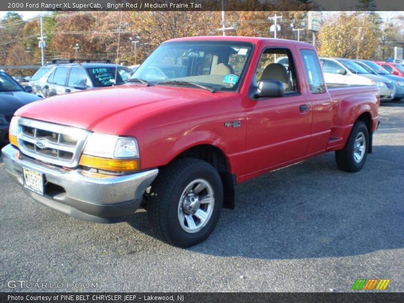 Front 3/4 View of 2000 Ranger XL SuperCab