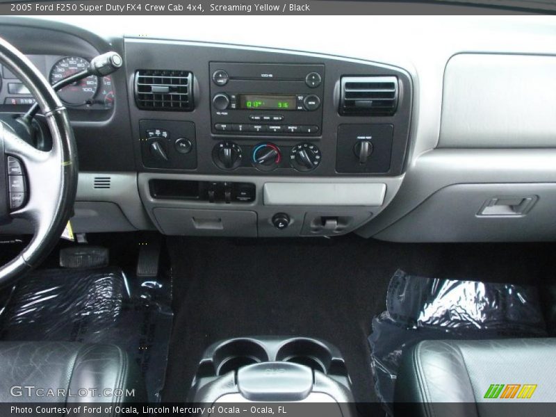 Screaming Yellow / Black 2005 Ford F250 Super Duty FX4 Crew Cab 4x4