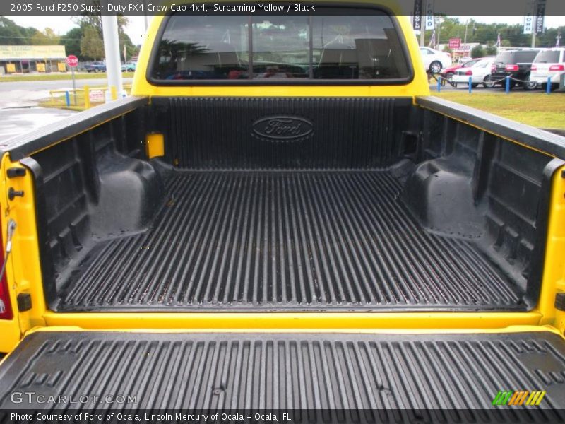 Screaming Yellow / Black 2005 Ford F250 Super Duty FX4 Crew Cab 4x4