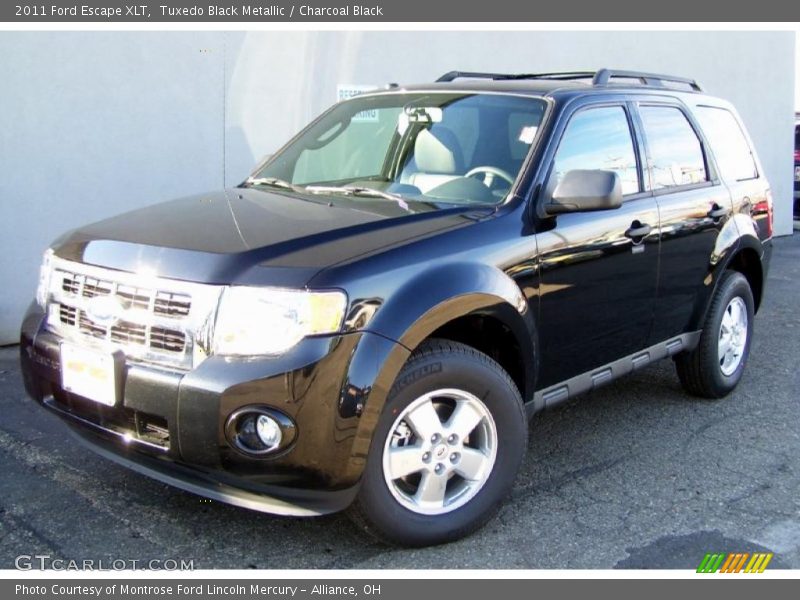 Tuxedo Black Metallic / Charcoal Black 2011 Ford Escape XLT
