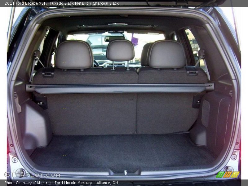 Tuxedo Black Metallic / Charcoal Black 2011 Ford Escape XLT