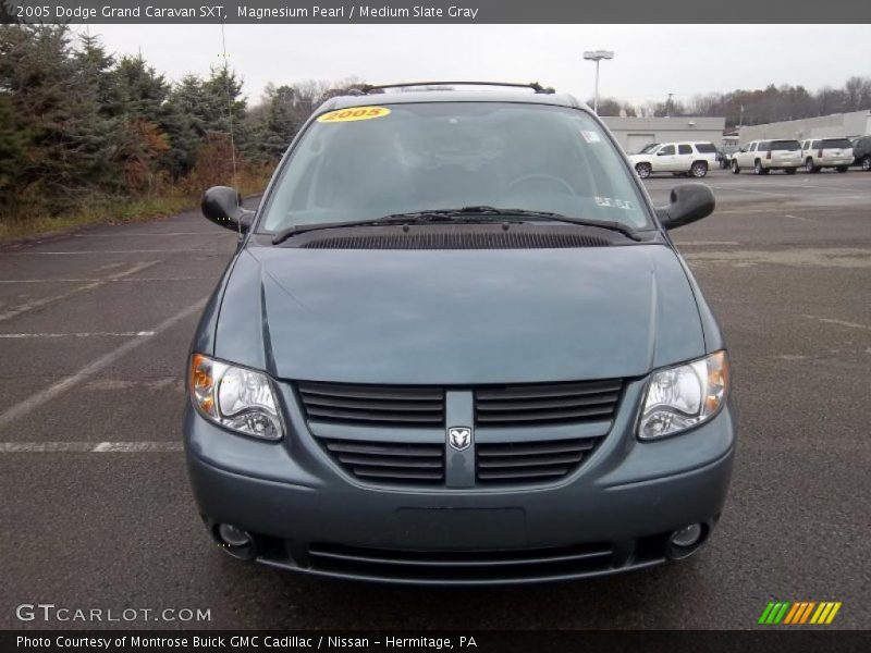 Magnesium Pearl / Medium Slate Gray 2005 Dodge Grand Caravan SXT