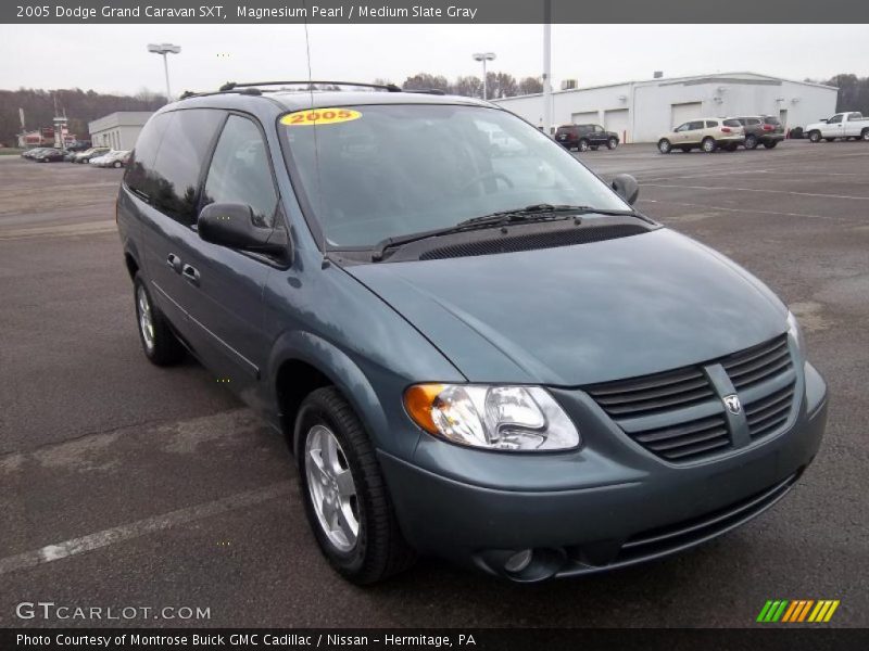 Magnesium Pearl / Medium Slate Gray 2005 Dodge Grand Caravan SXT