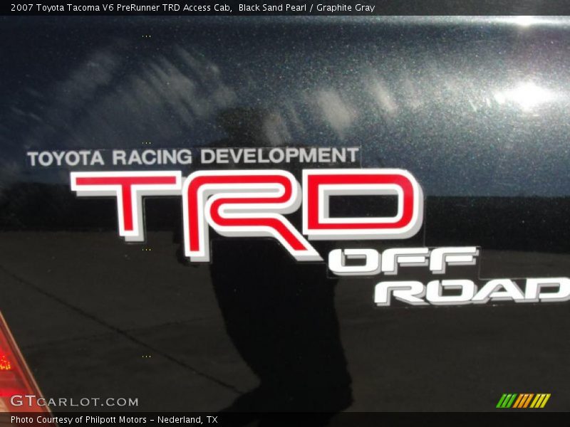  2007 Tacoma V6 PreRunner TRD Access Cab Logo