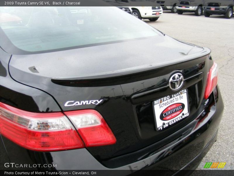 Black / Charcoal 2009 Toyota Camry SE V6