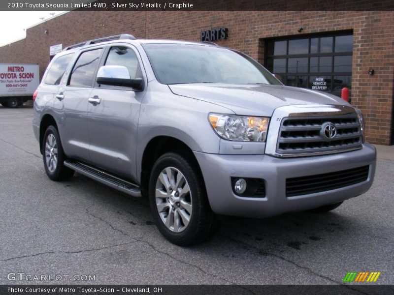 Front 3/4 View of 2010 Sequoia Limited 4WD
