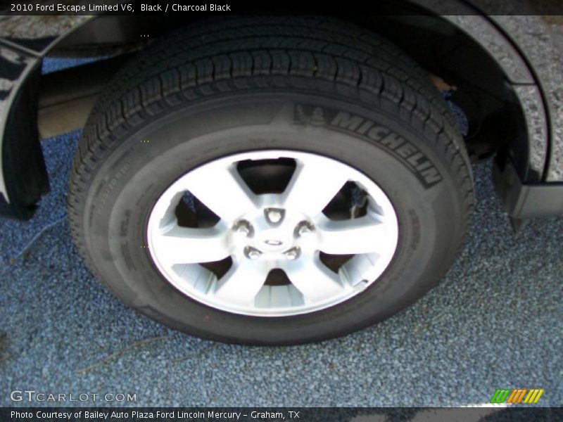 Black / Charcoal Black 2010 Ford Escape Limited V6