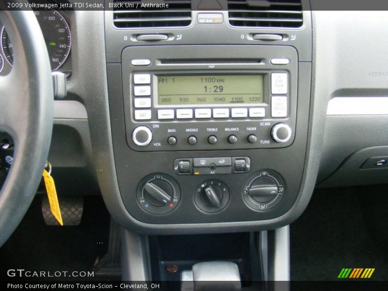 Black Uni / Anthracite 2009 Volkswagen Jetta TDI Sedan