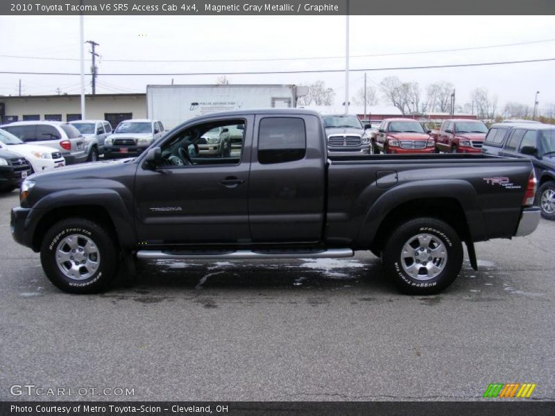 Magnetic Gray Metallic / Graphite 2010 Toyota Tacoma V6 SR5 Access Cab 4x4