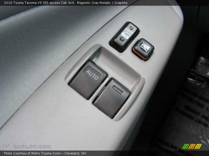 Controls of 2010 Tacoma V6 SR5 Access Cab 4x4
