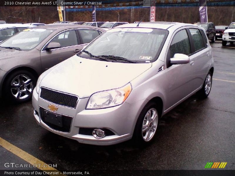 Front 3/4 View of 2010 Aveo Aveo5 LT