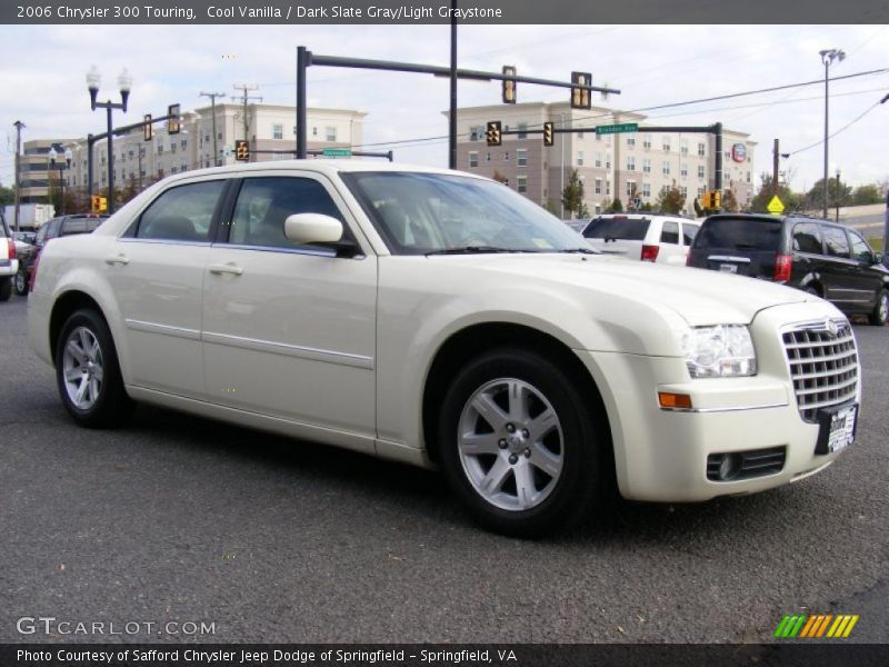 Cool Vanilla / Dark Slate Gray/Light Graystone 2006 Chrysler 300 Touring