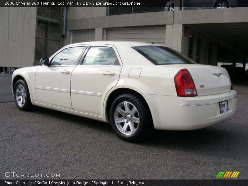 Cool Vanilla / Dark Slate Gray/Light Graystone 2006 Chrysler 300 Touring