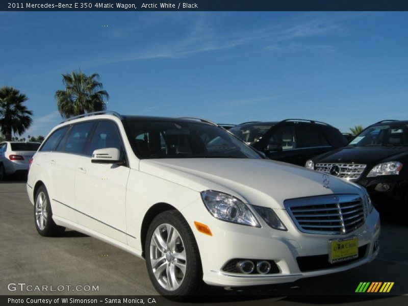 Front 3/4 View of 2011 E 350 4Matic Wagon