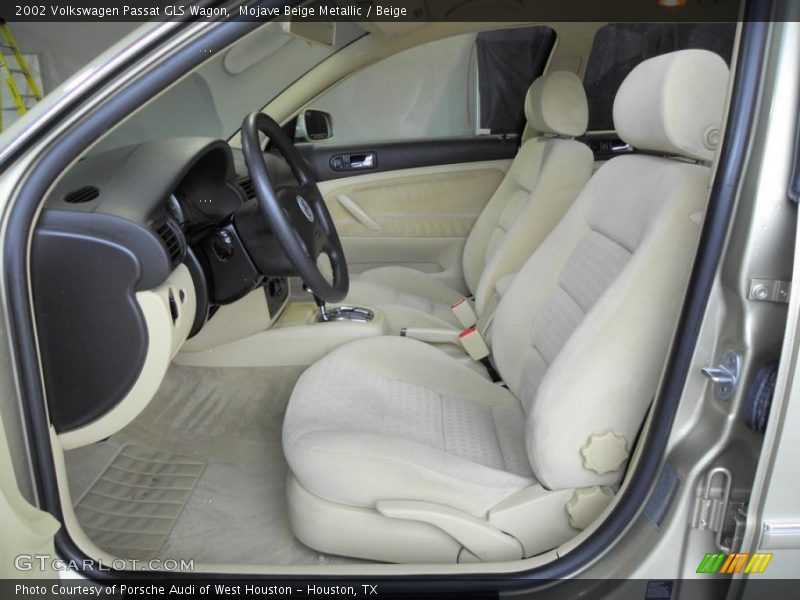 Mojave Beige Metallic / Beige 2002 Volkswagen Passat GLS Wagon