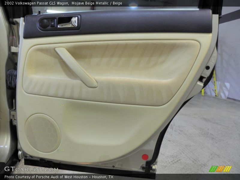 Mojave Beige Metallic / Beige 2002 Volkswagen Passat GLS Wagon