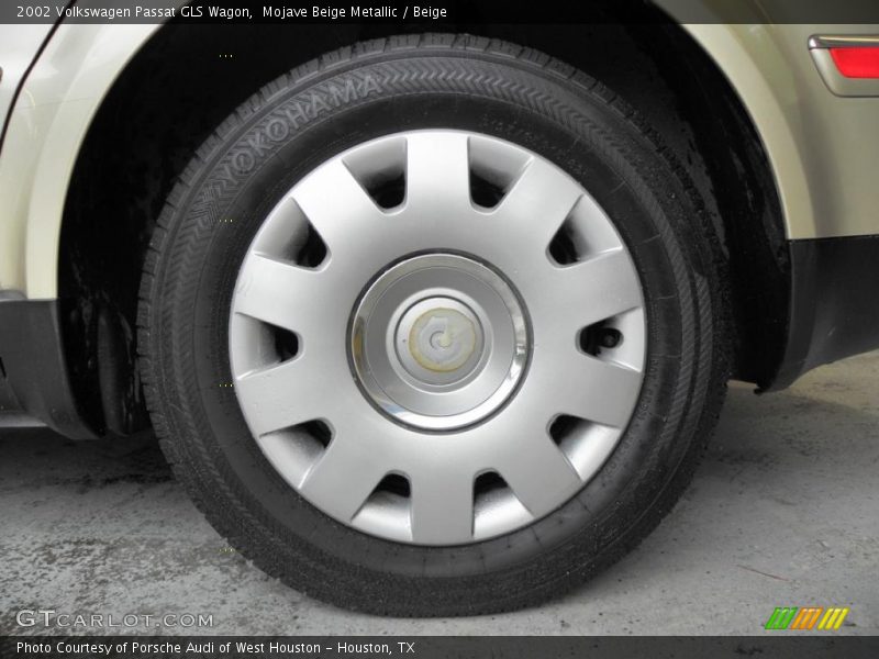 Mojave Beige Metallic / Beige 2002 Volkswagen Passat GLS Wagon