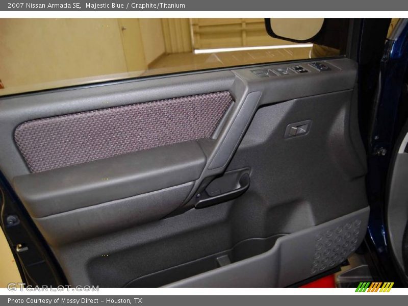 Door Panel of 2007 Armada SE