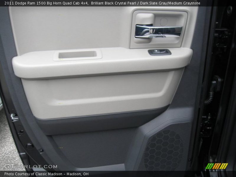 Brilliant Black Crystal Pearl / Dark Slate Gray/Medium Graystone 2011 Dodge Ram 1500 Big Horn Quad Cab 4x4