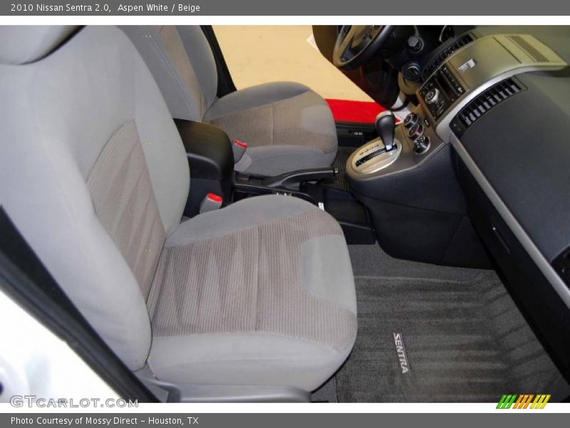 Aspen White / Beige 2010 Nissan Sentra 2.0