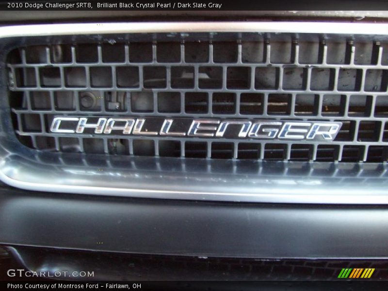  2010 Challenger SRT8 Logo