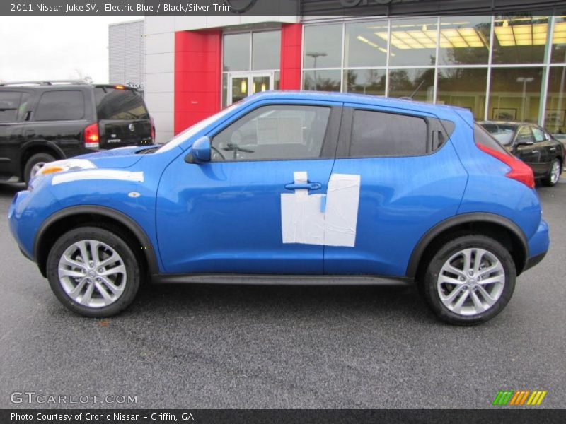 Electric Blue / Black/Silver Trim 2011 Nissan Juke SV